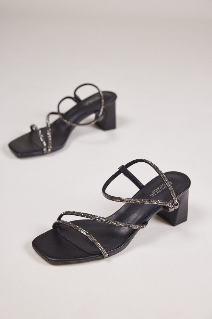 Tessa 1o שחור שחור 5 Tessa 1o שחור שחור 5