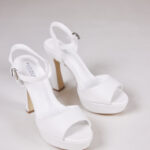 Robin 1 נעל עקב ערב לבן