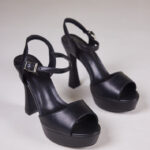 Robin 1 נעלי עקב ערב שחור דמוי עור