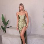 שמלת ערב מקסי נוגה ירוק זית 1