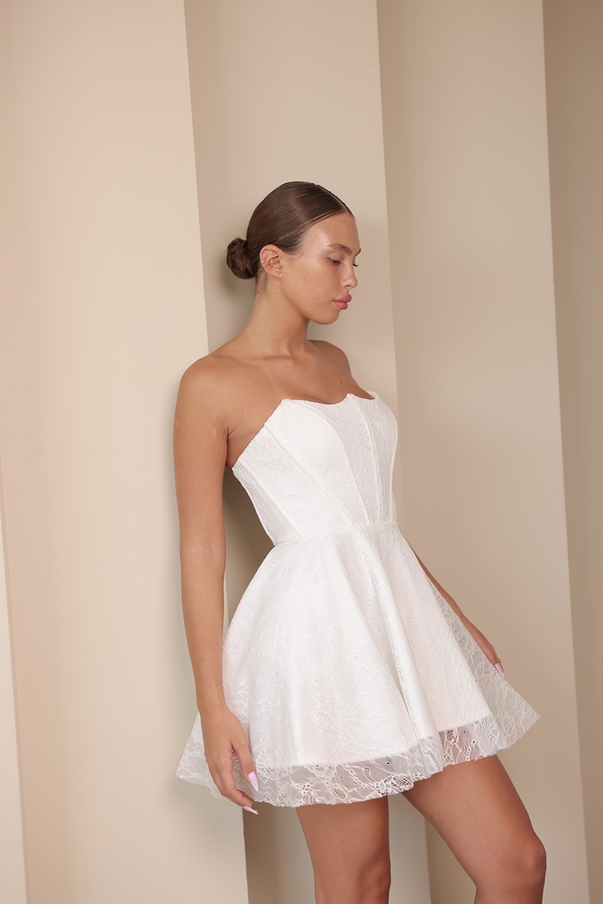 שמלת ערב מיני אליסון לבן 2