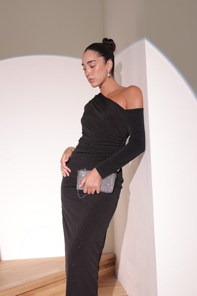 שמלת ערב מידי ארי שחור 3