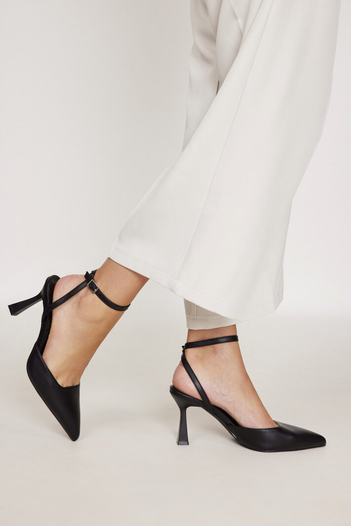 Lauren שחור דמוי עור Lauren שחור דמוי עור