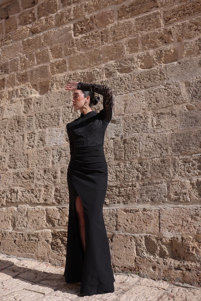 שמלת ערב מקסי צנועה איב שחור1