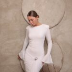 שמלת ערב מקסי צנועה ליהי לבן2