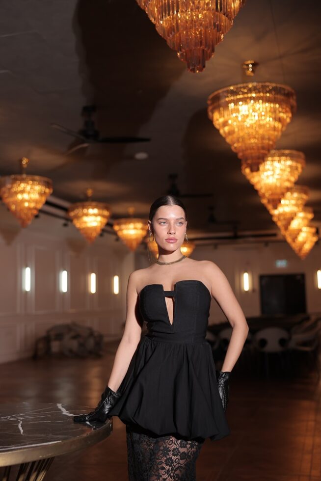 שמלת ערב מקסי שילוב תחרה אגם שחור 2