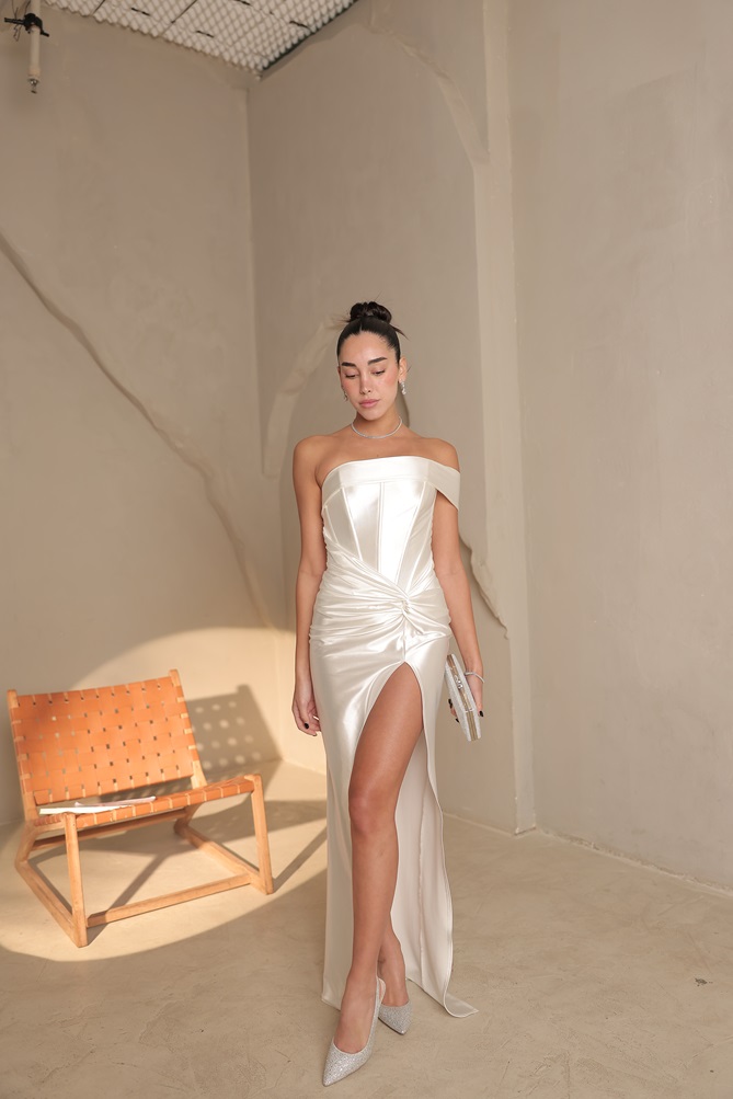 שמלת ערב מקסי אדלין לבן 2