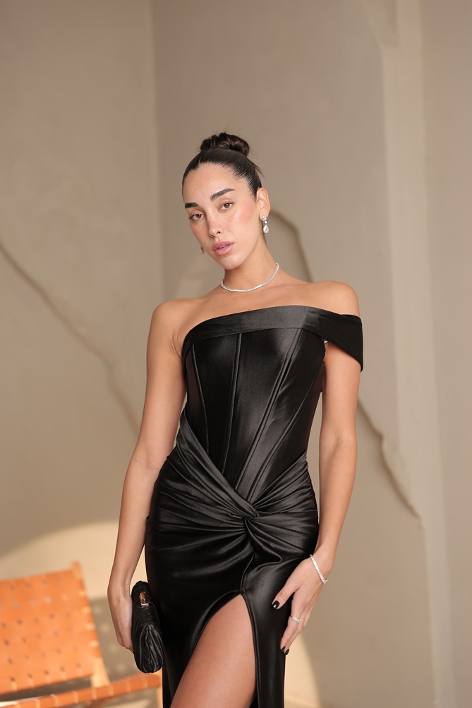 שמלת ערב מקסי אדלין שחור 1