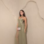 שמלת ערב מקסי ארי ירוק זית 2