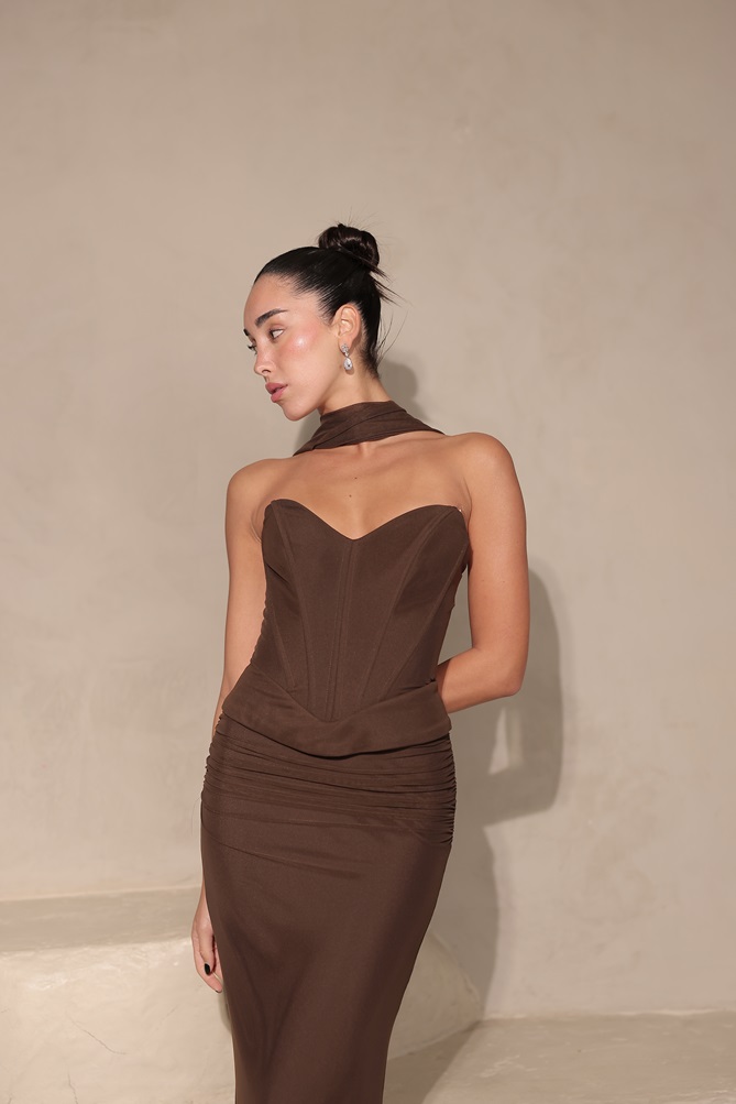 שמלת ערב מקסי לאוני חום 5 שמלת ערב מקסי לאוני חום 5