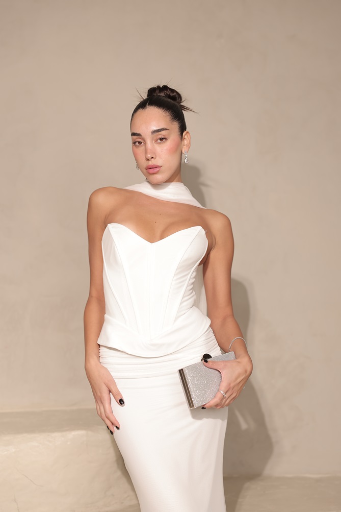 שמלת ערב מקסי לאוני לבן 3