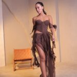 שמלת ערב מורין מקסי חום 5