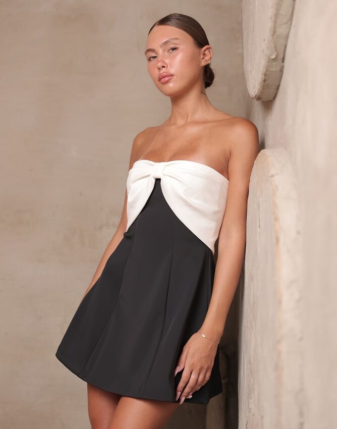 שמלת ערב מיני שקירה שחורה פפיון לבן 1