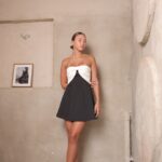 שמלת ערב מיני שקירה שחורה פפיון לבן 4