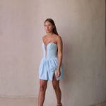 שמלת ערב מיני דדי תכלת שמלת ערב מיני דדי תכלת