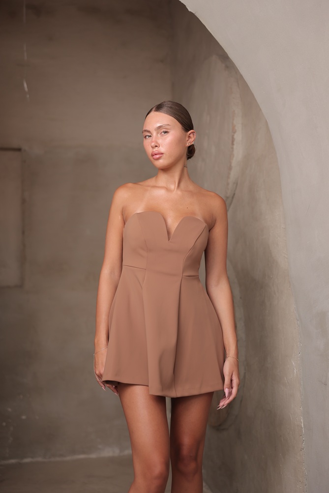 שמלת ערב מיני סאן חום 2