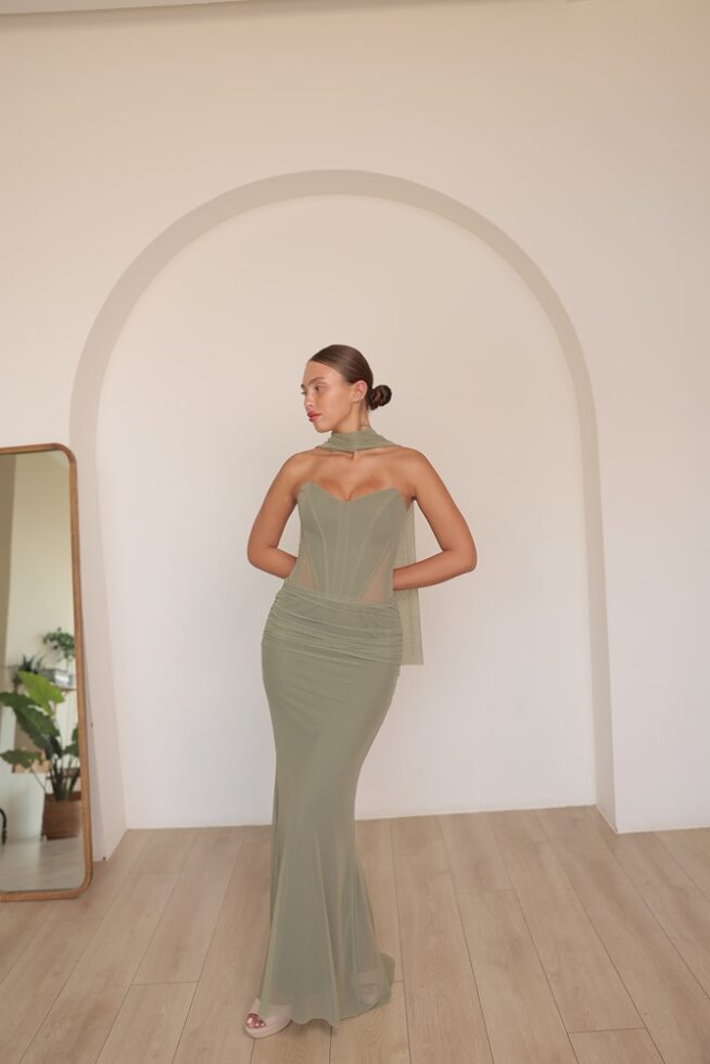 שמלת ערב מקסי טיי ירוק זית 1