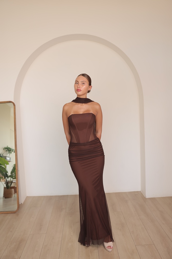 שמלת ערב מקסי ליס חום 4 שמלת ערב מקסי ליס חום 4