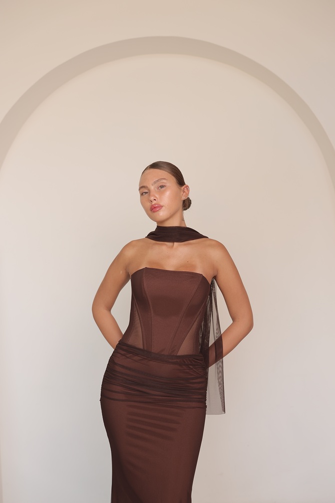 שמלת ערב מקסי ליס חום 5 שמלת ערב מקסי ליס חום 5