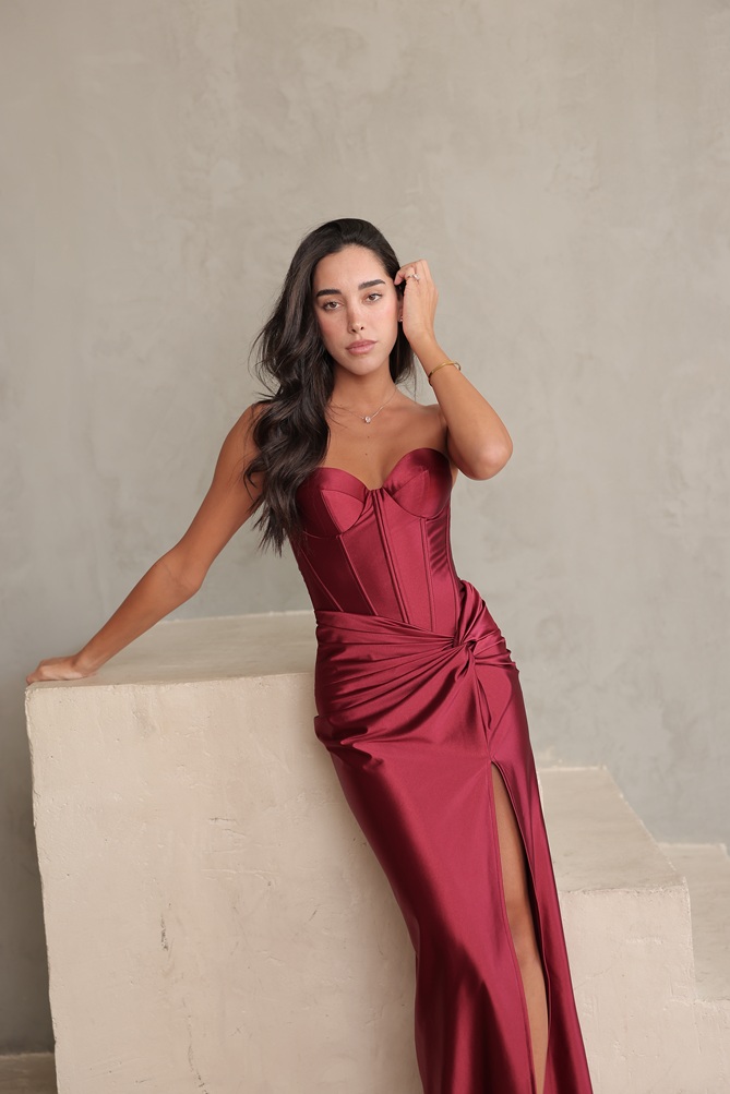 שמלת ערב מקסי עימנואל בורדו2