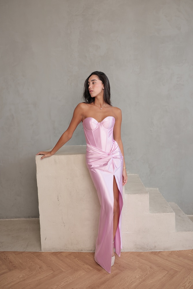 שמלת ערב מקסי עימנואל ורוד 1