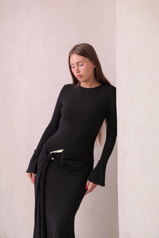שמלת ערב צנועה לורין שחור 2 שמלת ערב צנועה לורין שחור 2