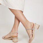 Lydia 12 עקב קטן ניוד