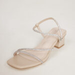 Lydia 12 עקב קטן ניוד 4