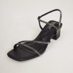 Lydia 12 עקב קטן שחור 2