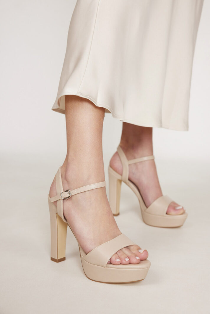 Naya 5 עקב ערב ניוד