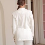 חליפת ערב ארמני לבן