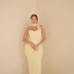 שמלת ערב מקסי אינפינטי צהוב 3