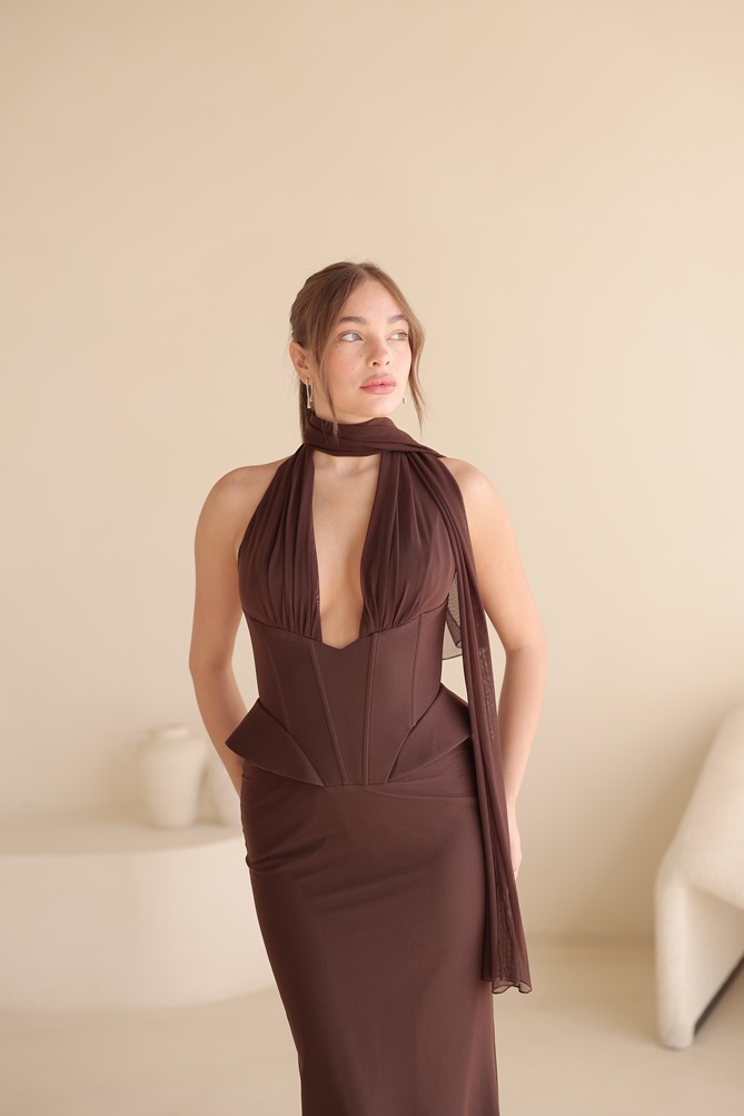 שמלת ערב מקסי לומיר חום 1