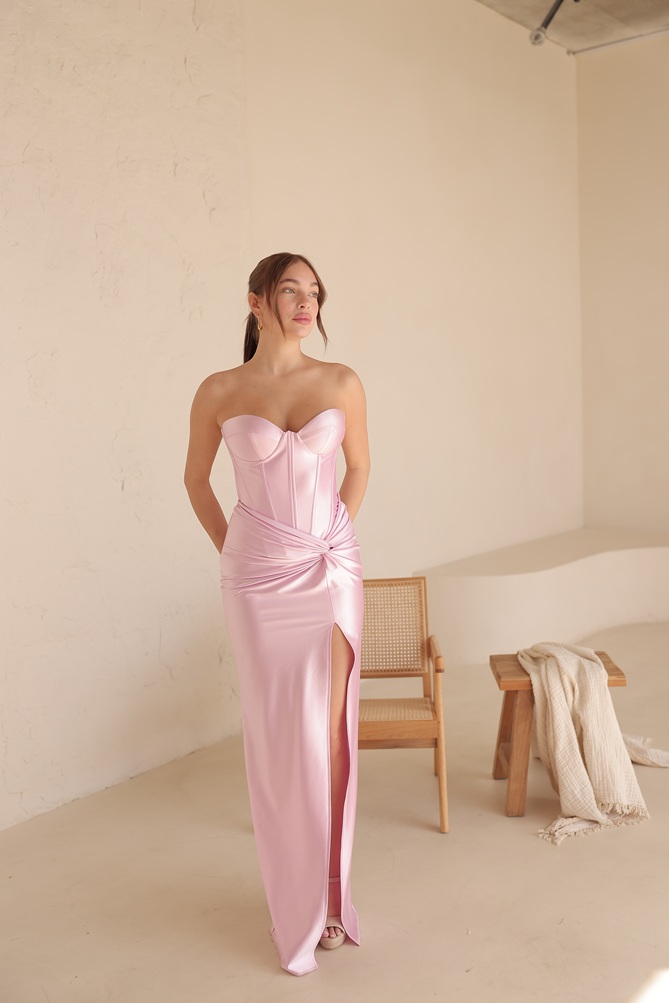 שמלת ערב מקסי עמנואל ורוד