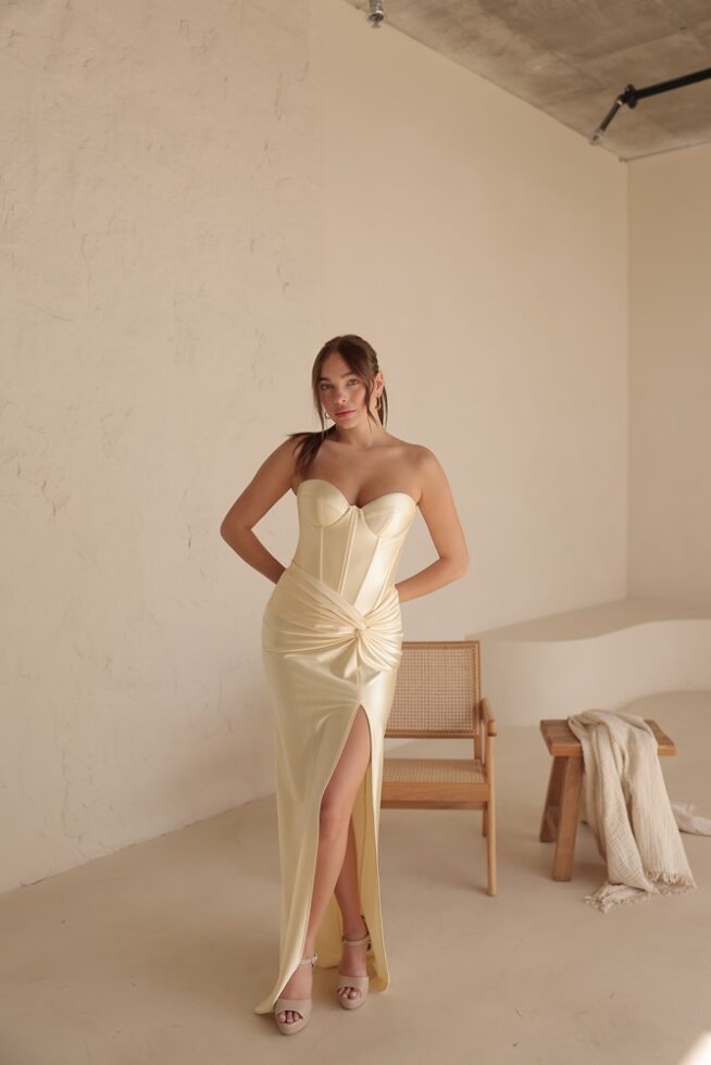 שמלת ערב מקסי עמנואל צהוב 4